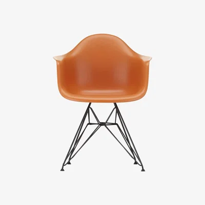 Made in Design DAR - Eames Plastic Armchair Armchair - / (1950) - Black legs by Vitra Orange
