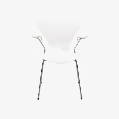 Made in Design Série 7 Armchair - Lacquered wood by Fritz Hansen White