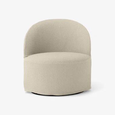 Nordic Nest Audo Copenhagen Tearoom lounge chair Swivel Logan 01 Jasmine
