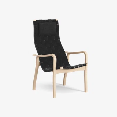 Nordic Nest Primo arm chair high with neck cushion laquered beech Black