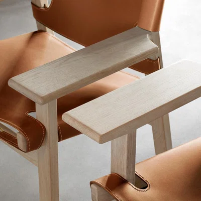 Nordic Nest Fredericia Furniture The Spanish armchair Leather cognac-soaped oak