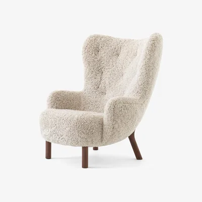 Nordic Nest &Tradition Petra VB3 high armchair Oiled Walnut-Sheepskin Moonlight