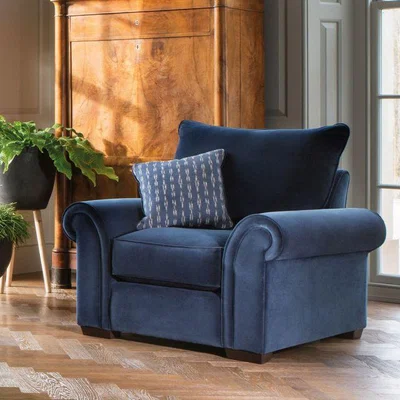 Woods Furniture Jefferson Armchair Grade A