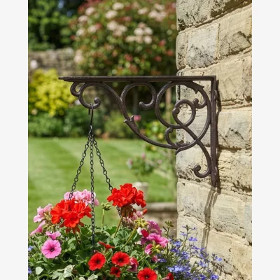 Dibor XL Cast Iron Hanging Basket Bracket