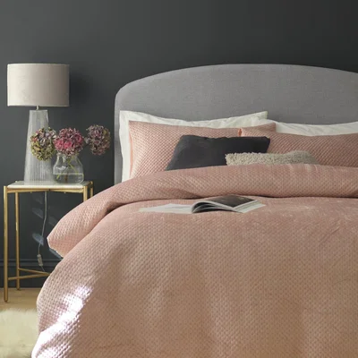 Habitat Habitat Pinsonic Velvet Plain Pink Bedding Set -Superking