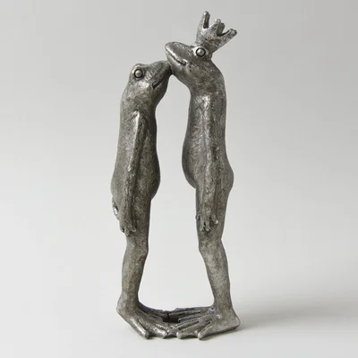 Dunelm Kissing Silver Frogs Ornament Silver