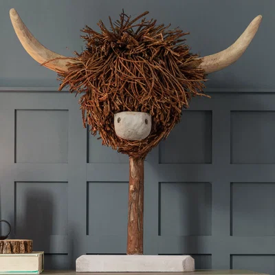 Dunelm Voyage Maison Hewie Highland Cow Head Ornament