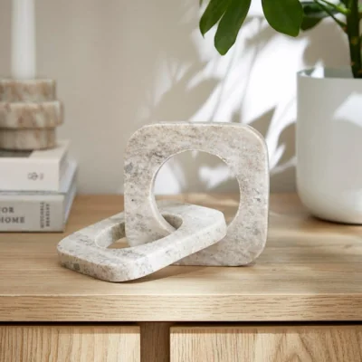 Dunelm Marble Link Ornament