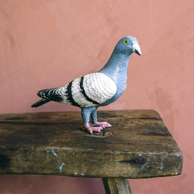 Graham & Green Cast Iron Pigeon Figure