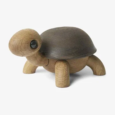 Nordic Nest Spring Copenhagen Slowy tortoise decoration Oak-ash