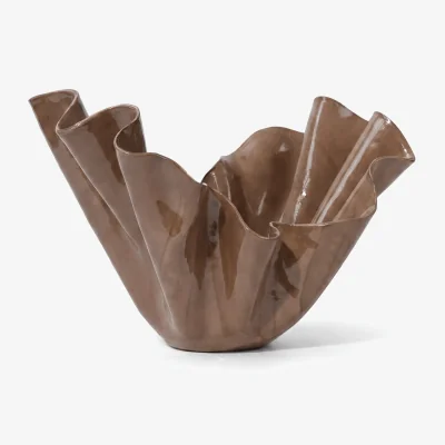 Nordic Nest Tinted Amnell sculpture Brown 39x25 cm