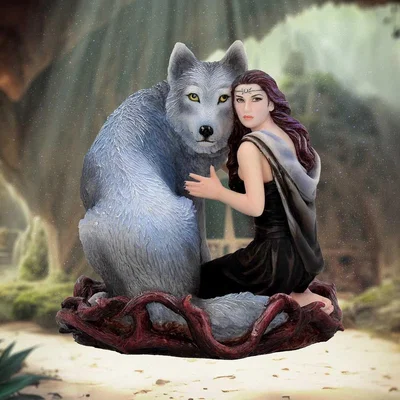 The Range Soul Bond by Anne Stokes - 17cm
