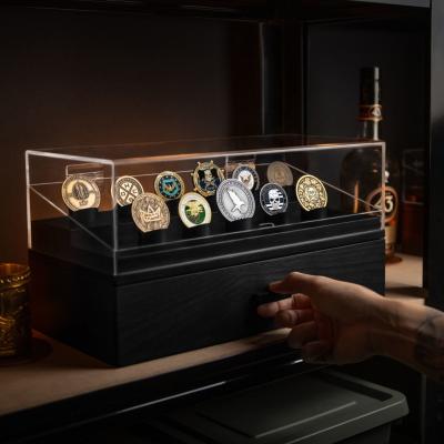 Wolf & Badger The Chest - Black | One Size | Holme & Hadfield