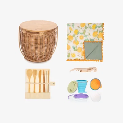 Wolf & Badger Yellow / Orange Picnic Essentials - Insulated Basket, Blanket, Bamboo Cutlery, Silicone Cups, Corkscrew Bukawaswim