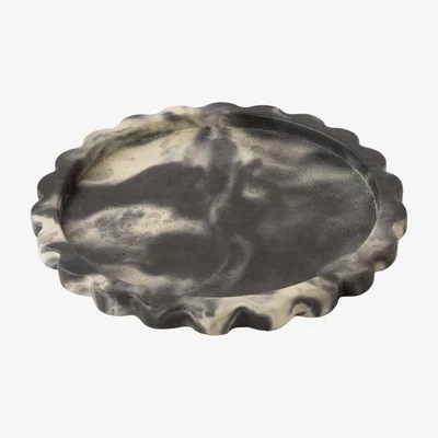 Wolf & Badger Black Concrete Scallop Tray - Charcoal & White Smith & Goat