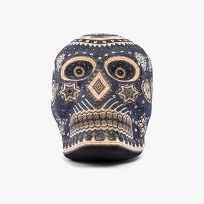 Wolf & Badger Skull Statue Decor - Metallic Gray/Opaque Gray/Pearl White/Plaitnum One Size Kuu
