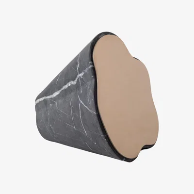 Wolf & Badger Taper Black Marble & Stainless Steel Mirror . Bruci Editora De Diseño