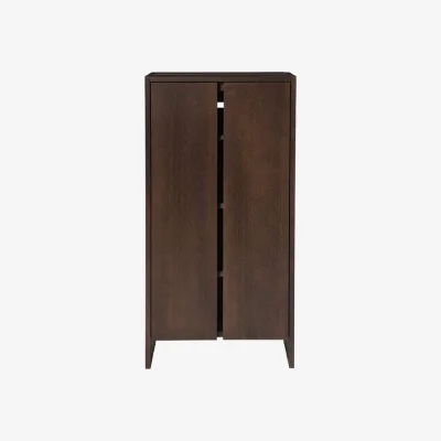Made in Design Parcel Tall Shoe rack wood brown / W 55 x H 110 x D 30 cm - Ferm Living