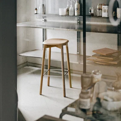 Amara HAY - Soft Edge 32 Oak Stool - High