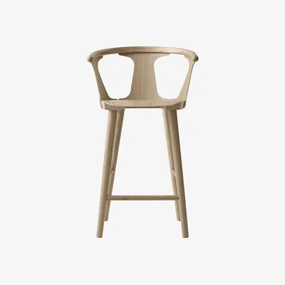 Amara &Tradition - Counter Wooden Stool SK7 - White