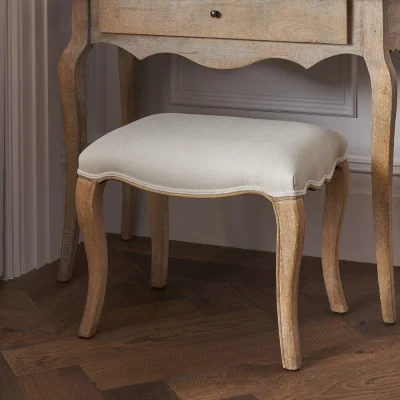 Feather & Black Sienna Stool, Natural / Weathered Oak