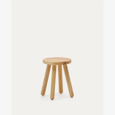 Kave Home Dilcia kids stool in solid rubber wood 31 cm high