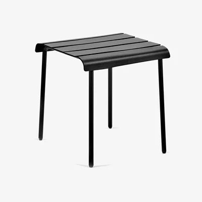 Made in Design Aligned Stool - / By Maarten Baas - Aluminium by valerie objects Black