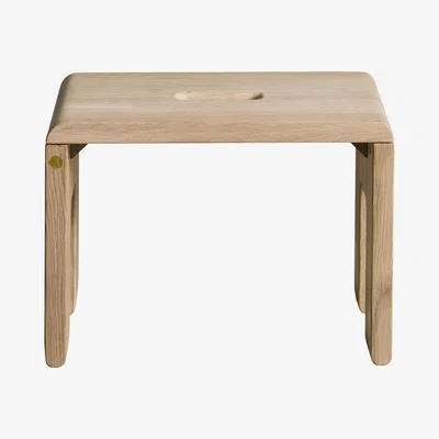 Nordic Nest Andersen Furniture Reach stool 35x25x25 cm Oak