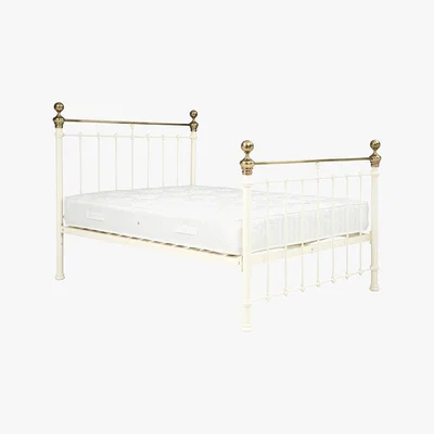 The Cotswold Company Balmoral 6ft Super King Bed - Ivory