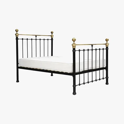 The Cotswold Company Balmoral 6ft Super King Bed - Black
