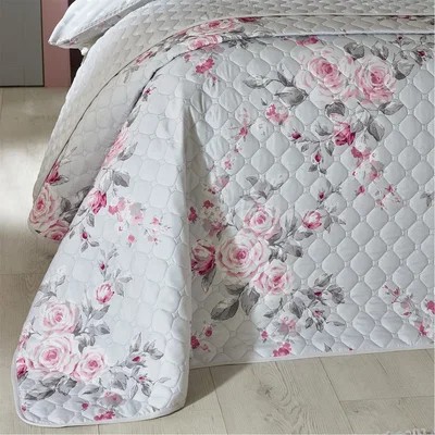 Amara Floral Reversible Quilted Bedspread