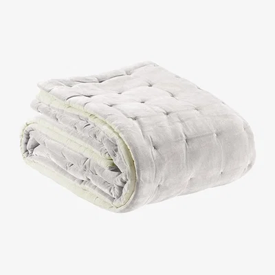 Amara Elise Bedspread