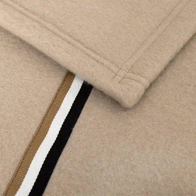 Amara Throw
