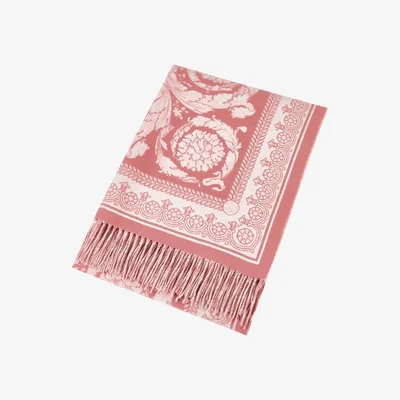 Amara Crete de Fleur Plaid Blanket
