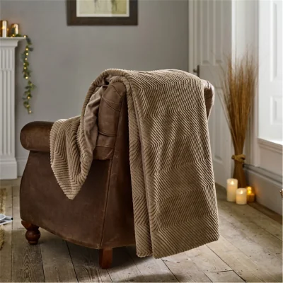 Amara Burghley Throw - 130x170cm - Fawn