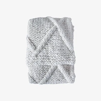 Barker and Stonehouse Diamond Knit Throw Blanket | Barker & Stonehouse
