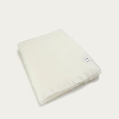 Bombinate.com White Mohair Blanket V108