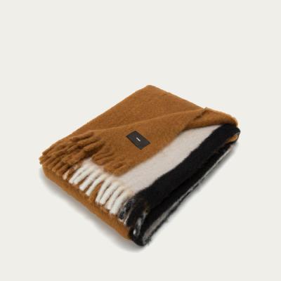 Bombinate.com Mohair Bed Accent V105