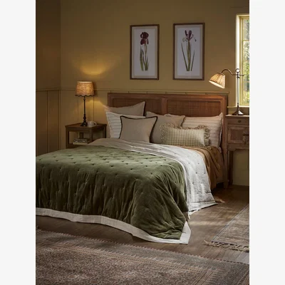 Cox and Cox Reversible Velvet & Cotton Linen Kingsize Quilt - Moss Green