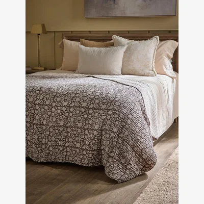 Cox and Cox Collette Bedspread - Taffy