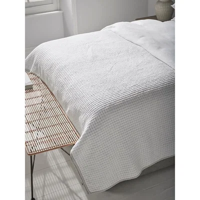 Cox and Cox Hand Stitched Cotton Quilt