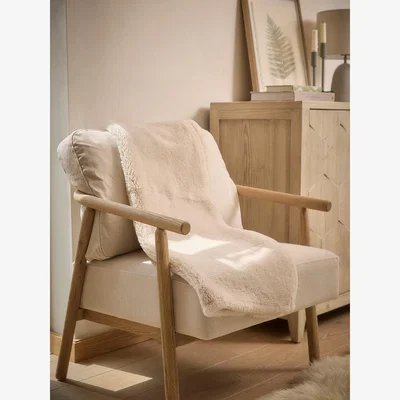Cox and Cox Classic Sheepskin Throw