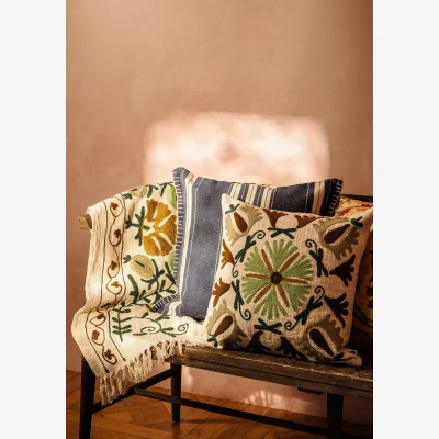 Casa by JJ Samuel Suzani Throw, Green