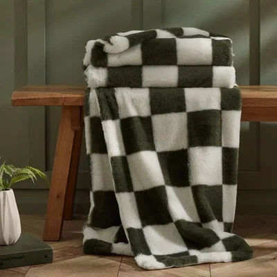 Dunelm Cosy Soft Checkerboard Throw Blanket 130cm x 170cm