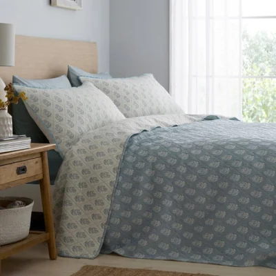 Dunelm Dreams n Drapes Block Floral Bedspread