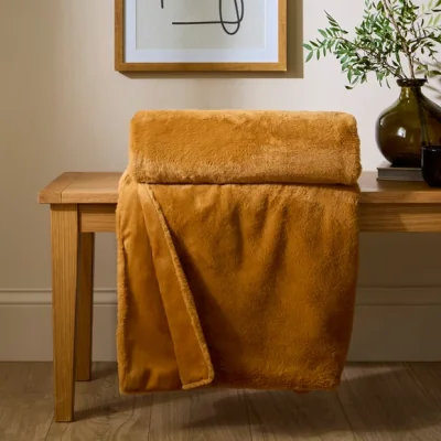 Dunelm Lenon Plush Throw Honey
