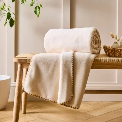 Dunelm Blanket Stitch Edge Supersoft Throw