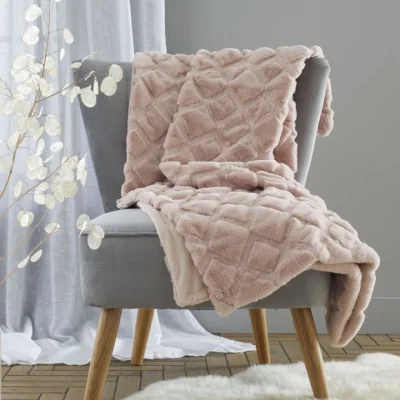 Dunelm Catherine Lansfield Cosy Diamond 130cm x 170cm Throw Blush
