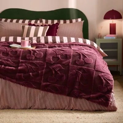 Dunelm Furn. Cherries Faux Fur Boucle Throw Blanket 140cm x 180cm