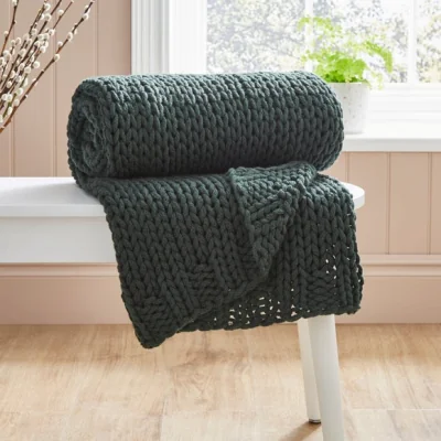Dunelm Chunky Knit Recycled Throw 130cm x 170cm Bottle (Green)